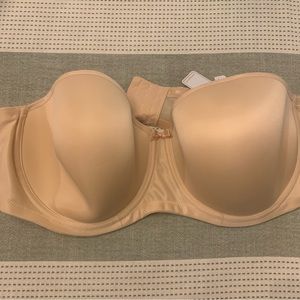 Strapless Convertible Smoothing Bra